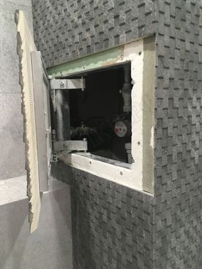 Люк под плитку Нажимной Секрет-Лайт 200*550 Люк под плитку Нажимной Секрет-Лайт 200*550