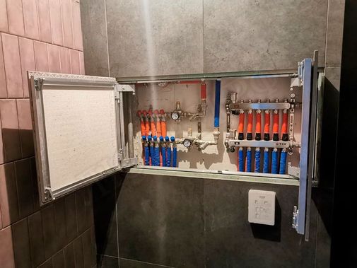 Люк под плитку Секрет 3.0, 2 створки 800*950 Люк под плитку Секрет 3.0, 2 створки 800*950