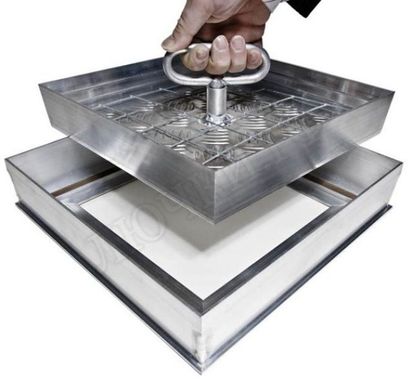 Напольный люк Премиум 54 мм 2 створки 950*1050 Напольный люк Премиум 54 мм 2 створки 950*1050